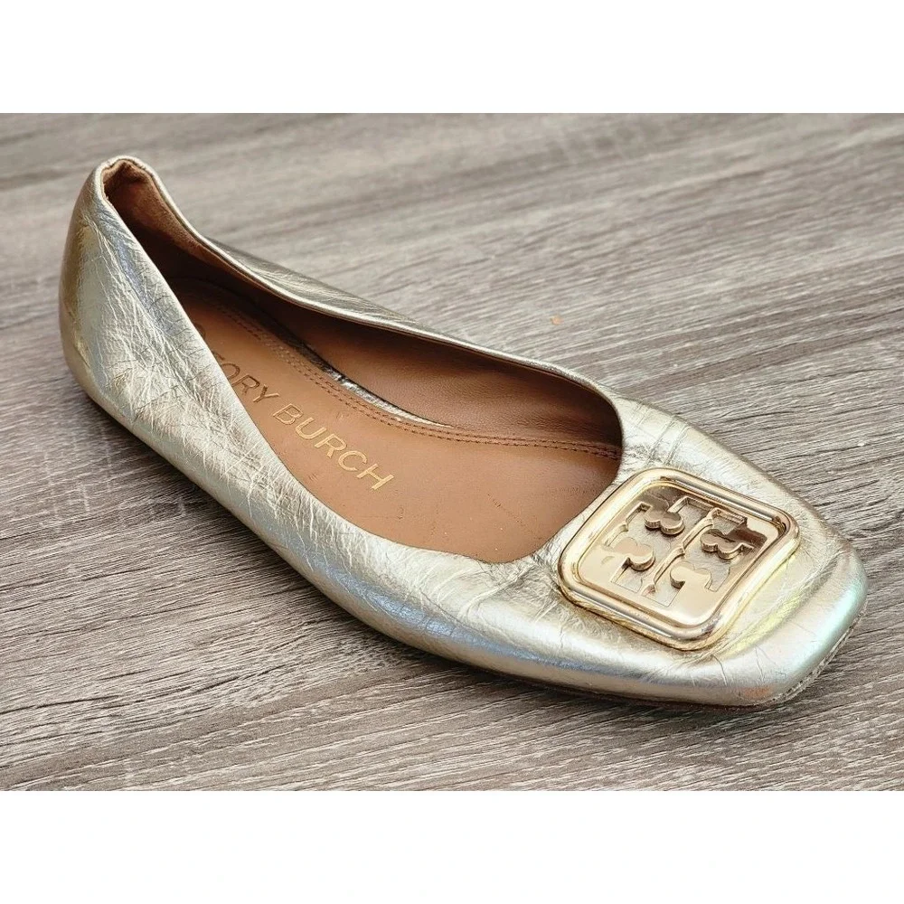 TORY BURCH Gold Square Toe Ballet Flats Logo Size 6